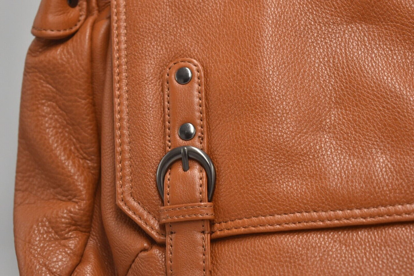 Carpisa Tan Soft Leather Handbag Ladies Shoulder Bag