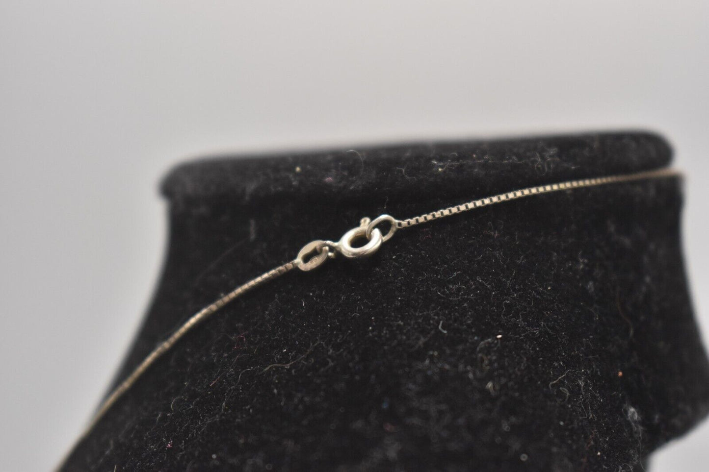 Vintage Sterling Silver 925 Poodle Dog Pendant Necklace – 42cm