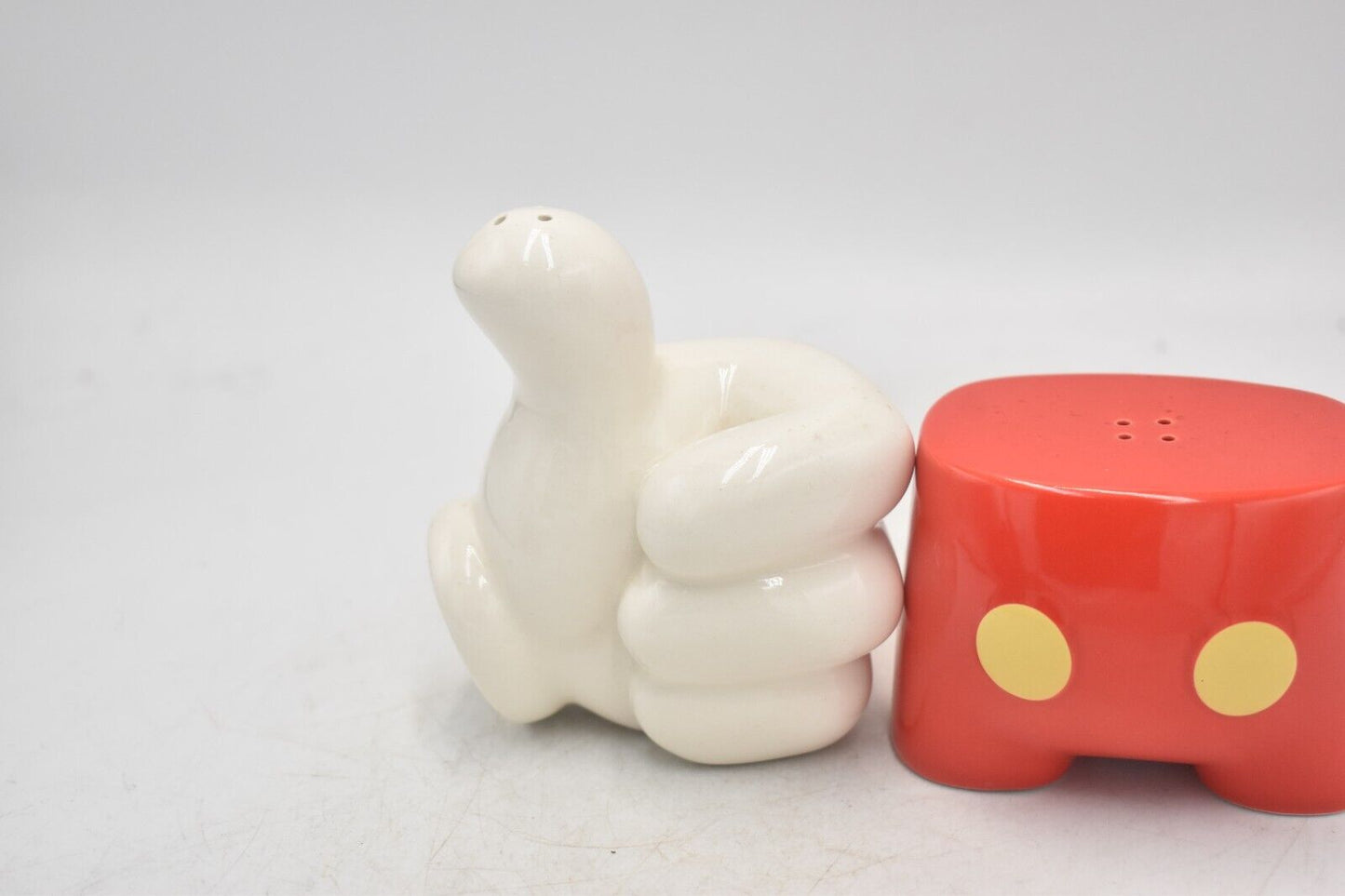 Disney Mickey Mouse Classic Shorts & Glove Salt and Pepper Shakers – Collectible