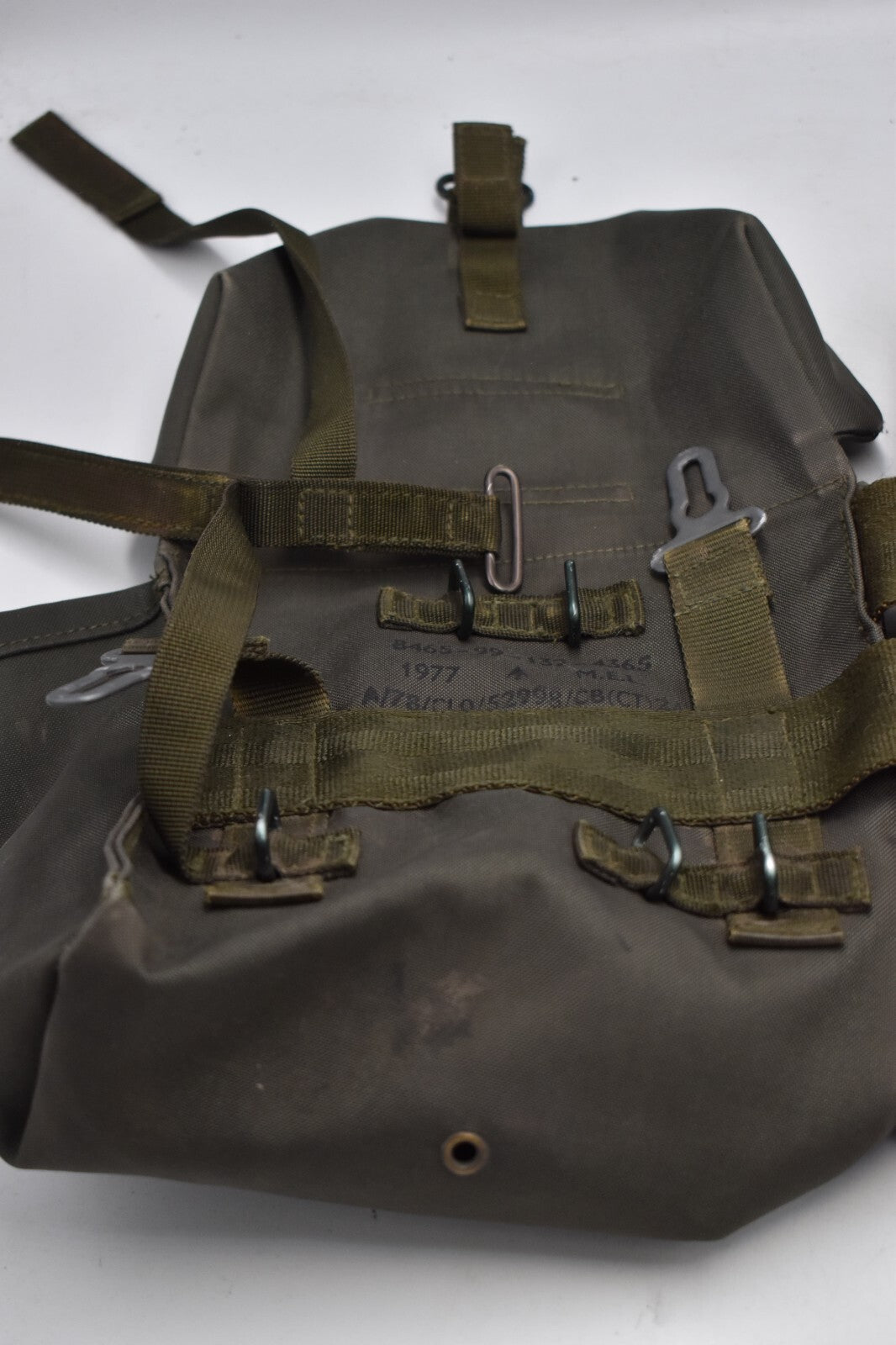 British Army 58 Pattern MKII Nylon/Butyl Trials Kidney Pouches – Dated 1977