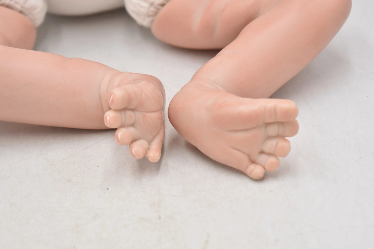 Ashton-Drake Galleries Cherish Reborn Baby Doll 42cm Lifelike Collectible