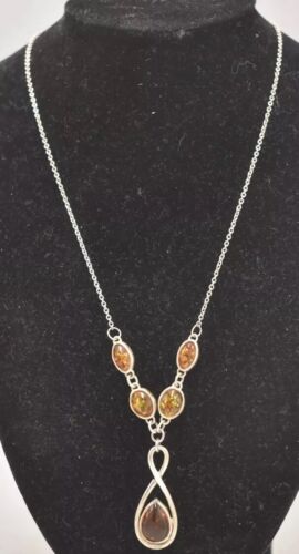 Vintage 925 Sterling Silver Amber and Diamond Teardrop Necklace