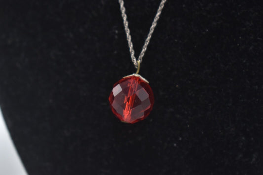 Vintage Sterling Silver 925 Necklace with Red Faceted Glass Crystal Pendant 45cm