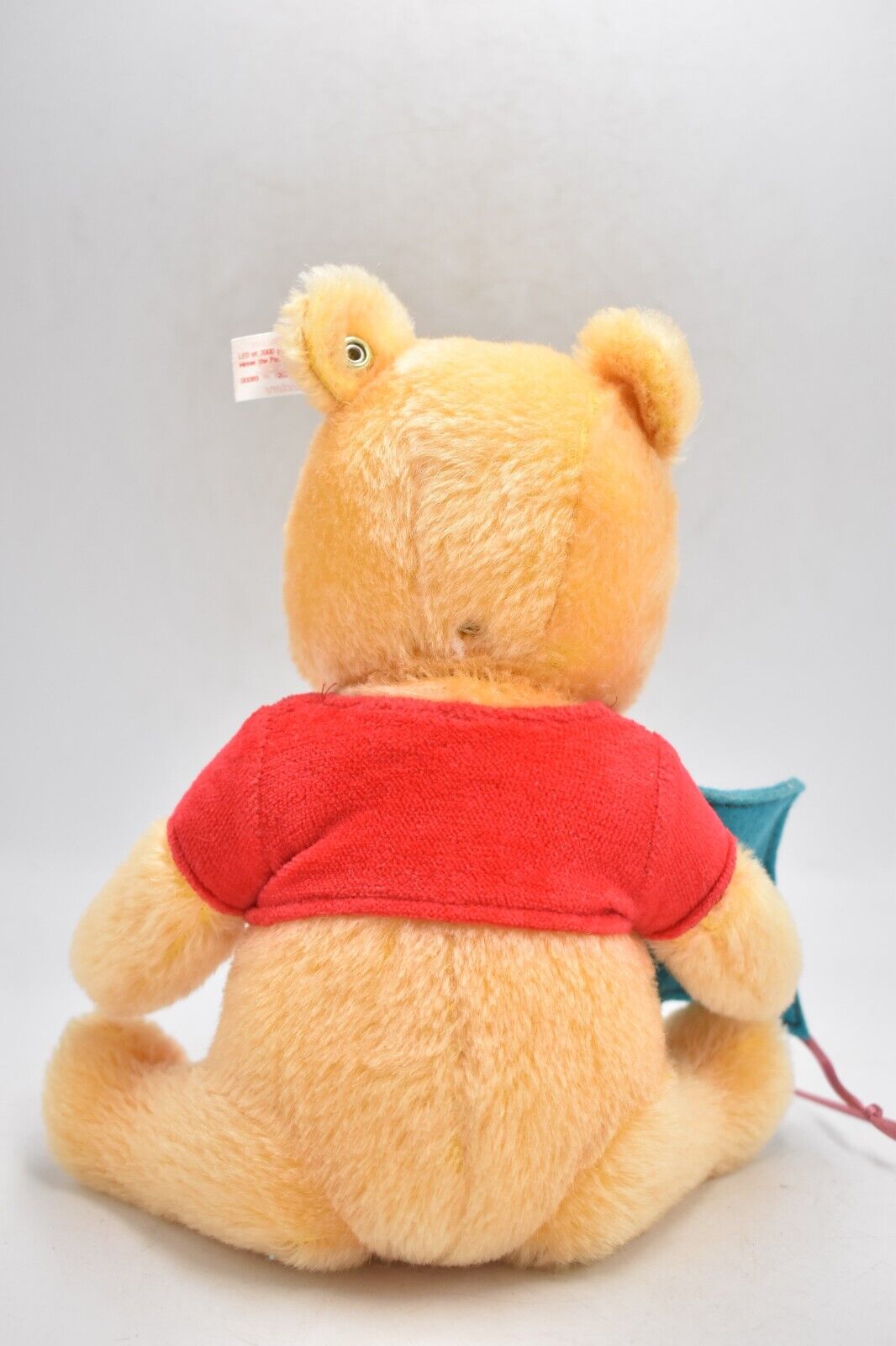 Steiff Disney Winnie The Pooh with Kite – Limited Edition 690853