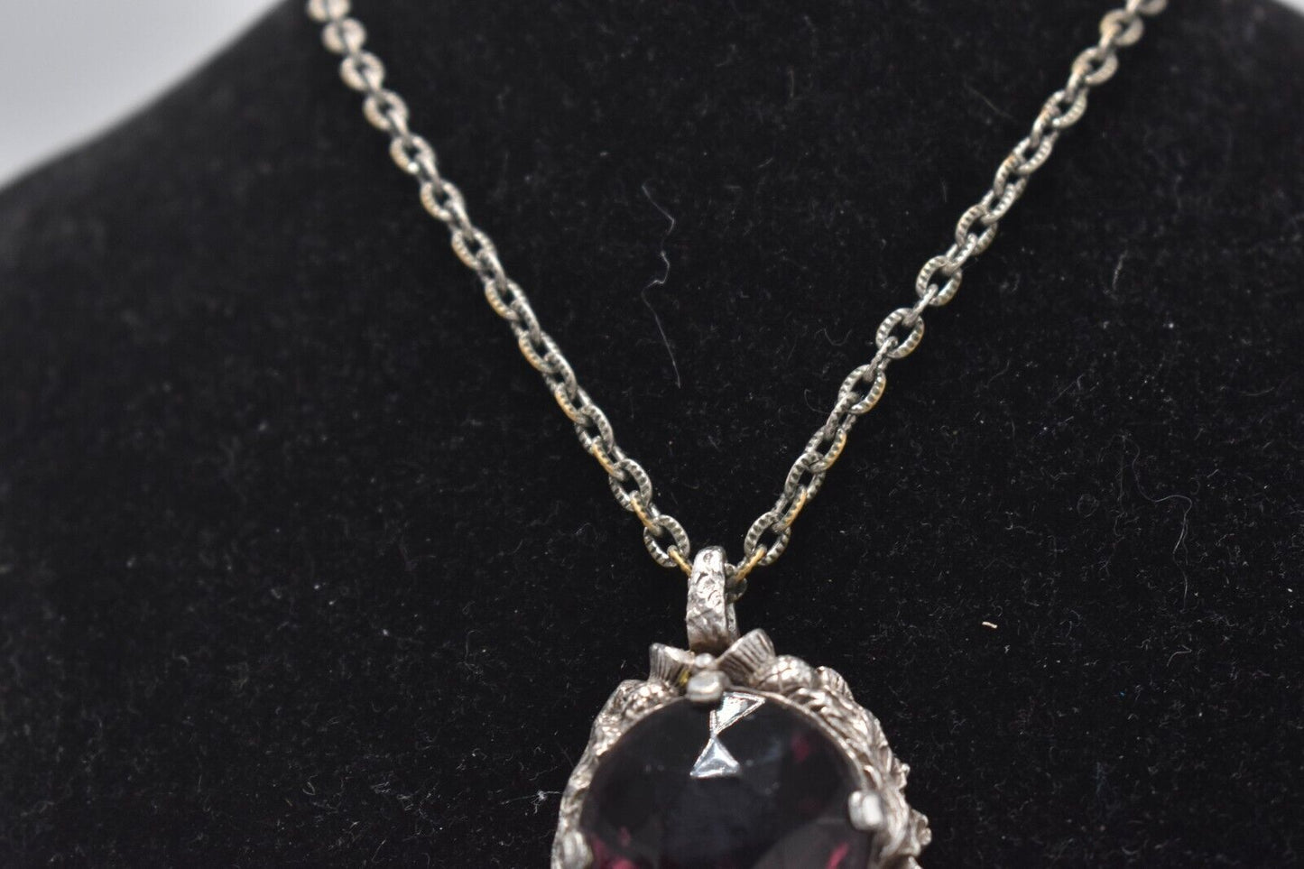 Vintage Miracle Britain Scottish Celtic Style Purple Pendant Necklace