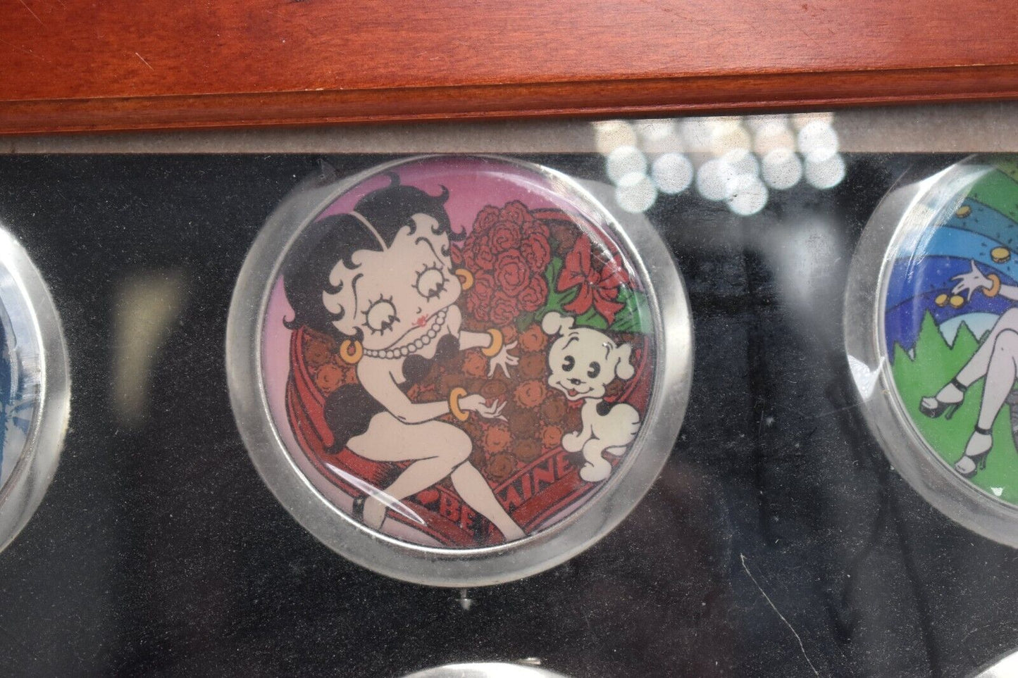 Willabee & Ward Betty Boop Compact Mirror Collection – Wooden Glass Case