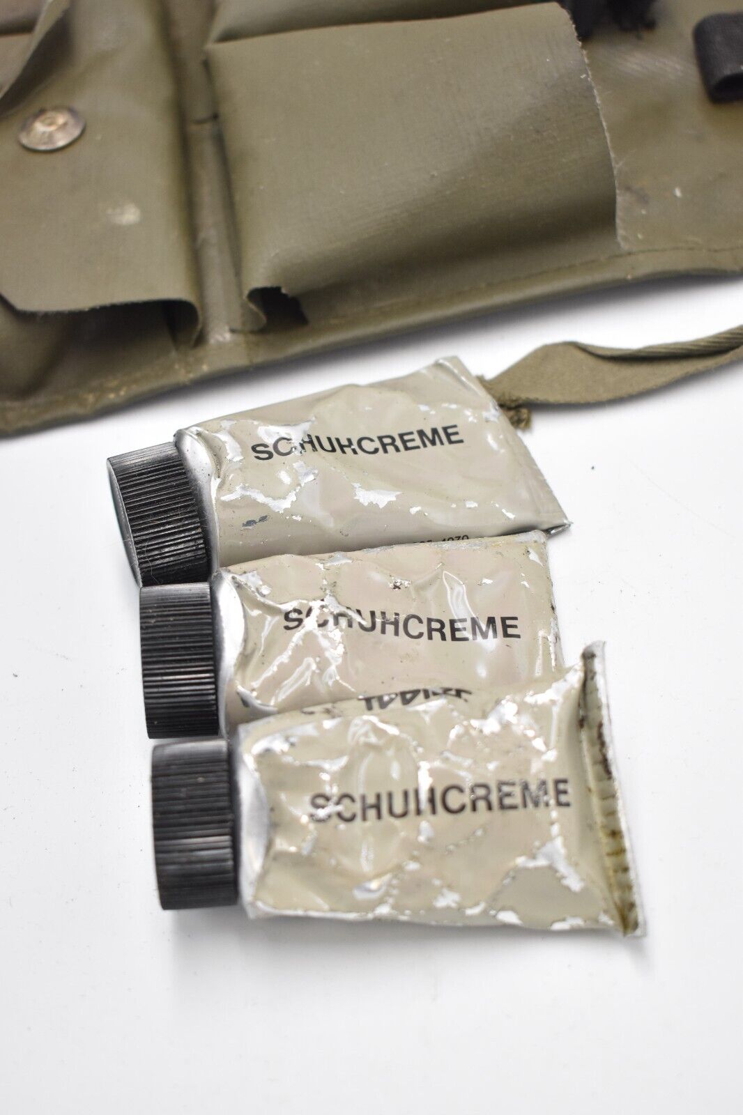 Vintage German Army Boot Care Brush Kit – Dated 1987
