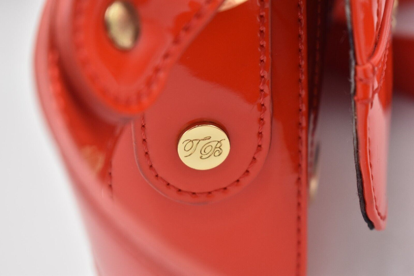 Ted Baker Red Patent Crossbody Handbag – Glossy Ladies Bag with Adjustable Strap