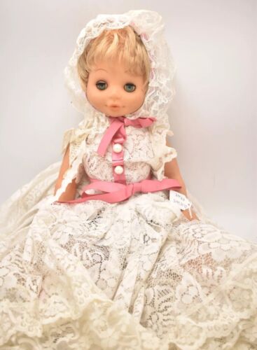 Vintage 1970s Hard Plastic Blinking Sleepy Eye Doll – Blonde Hair, Lace Outfit – 48cm