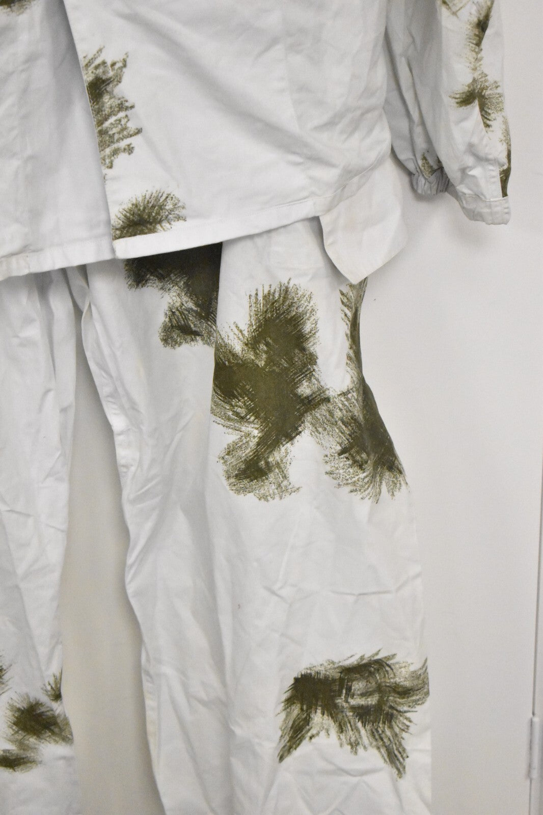 German Army BW Bundeswehr Snow Camo Suit – Jacket & Trousers – Size M/L