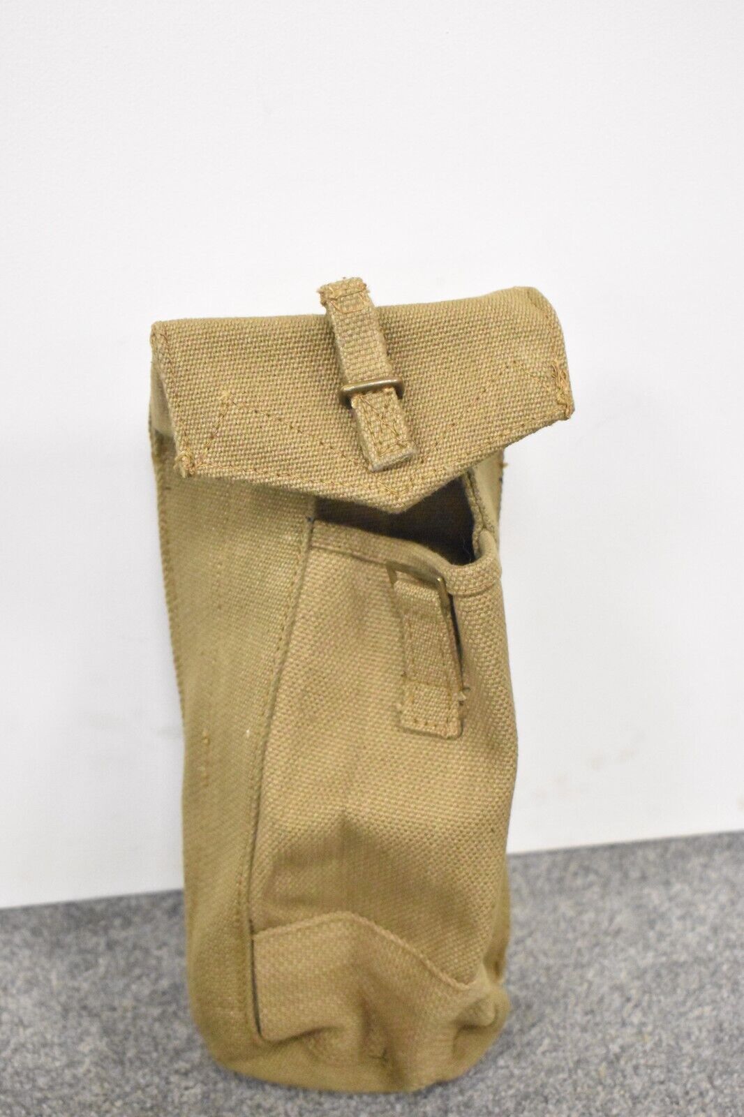 British Army 37 Pattern MK3 Ammunition Pouch – MECO 1952 Dated