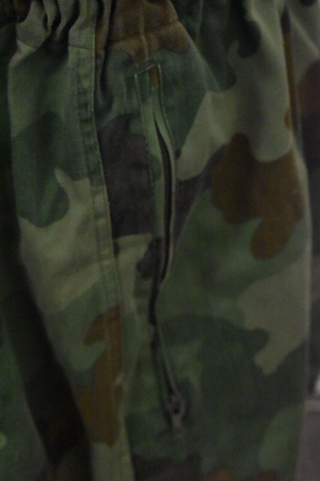 Vintage Serbian Army Oakleaf Camo Winter Coat with Liner – Chest 46", Large