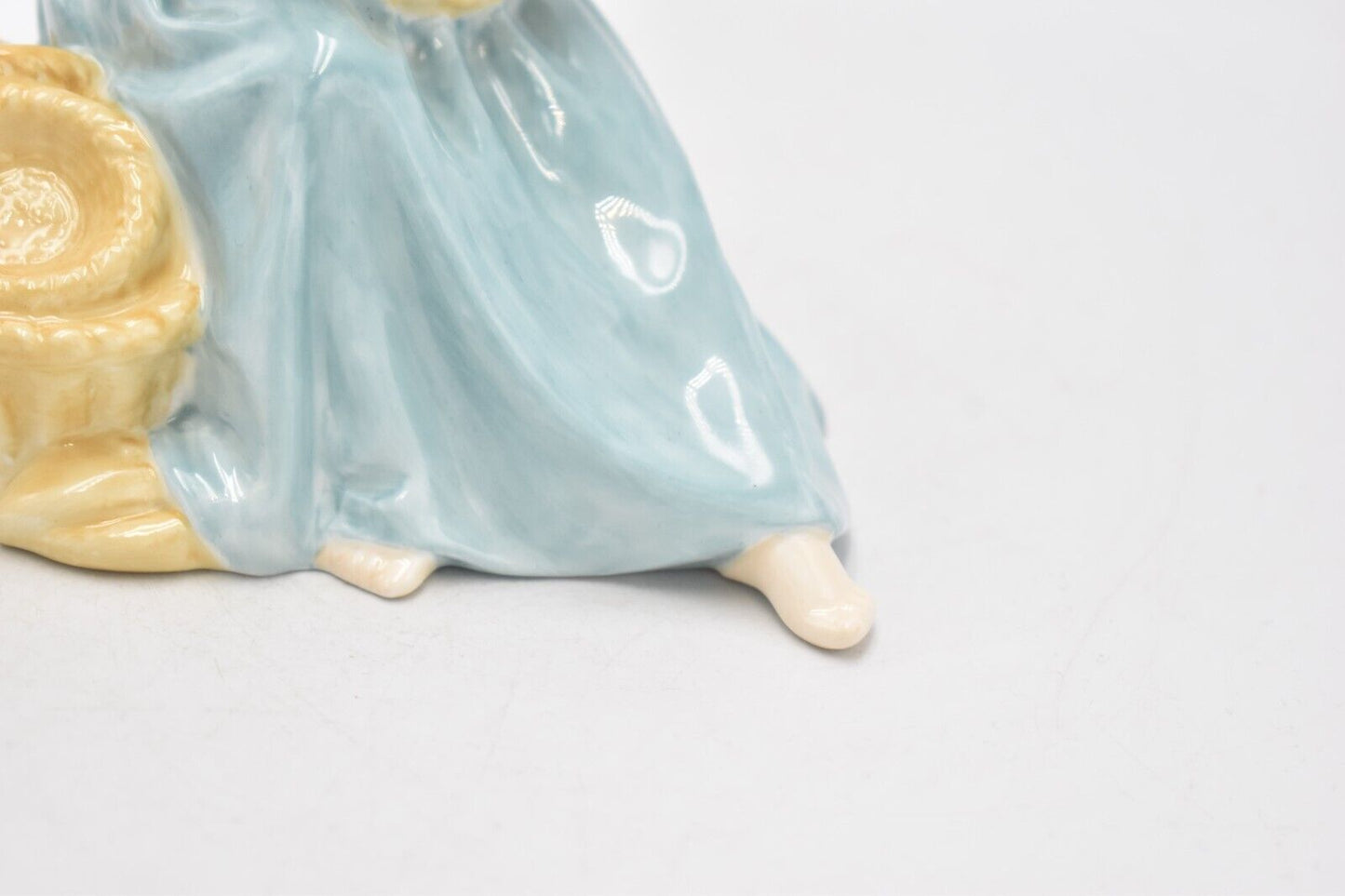 Royal Doulton The Basket Weaver HN2245 Retired Figurine Ornament