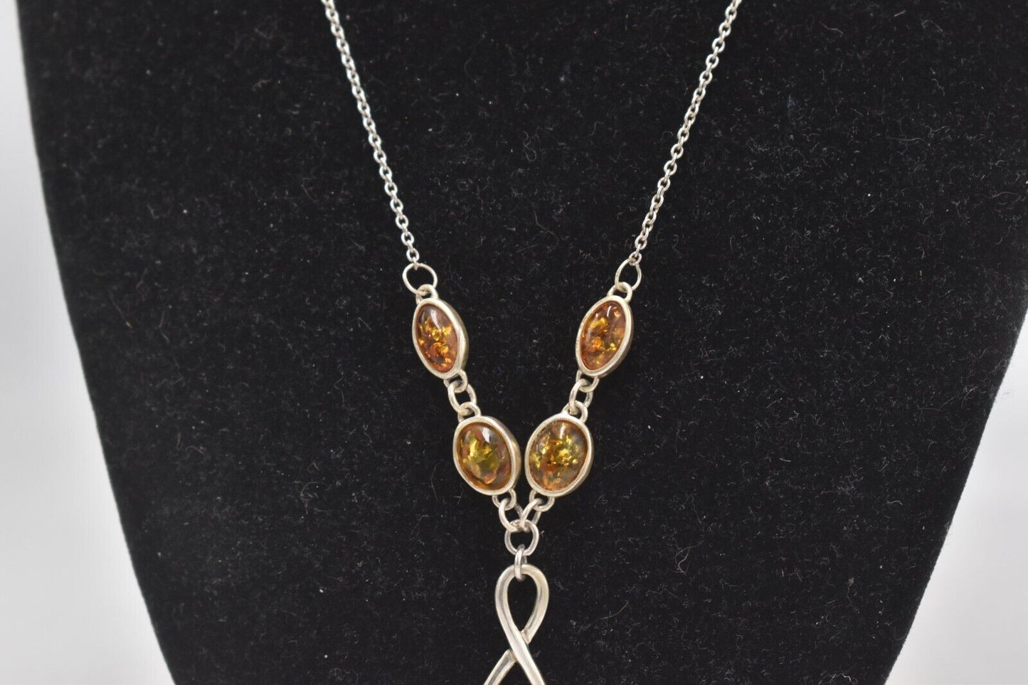 Vintage 925 Sterling Silver Amber and Diamond Teardrop Necklace