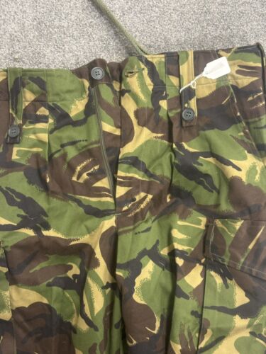 British Army 85 Pattern Temperate Combat Cargo Trousers – Size 30" Waist