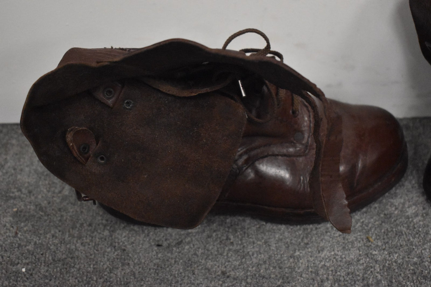 Polish Army Moro Brown Paratrooper Boots – UK Size 7.5