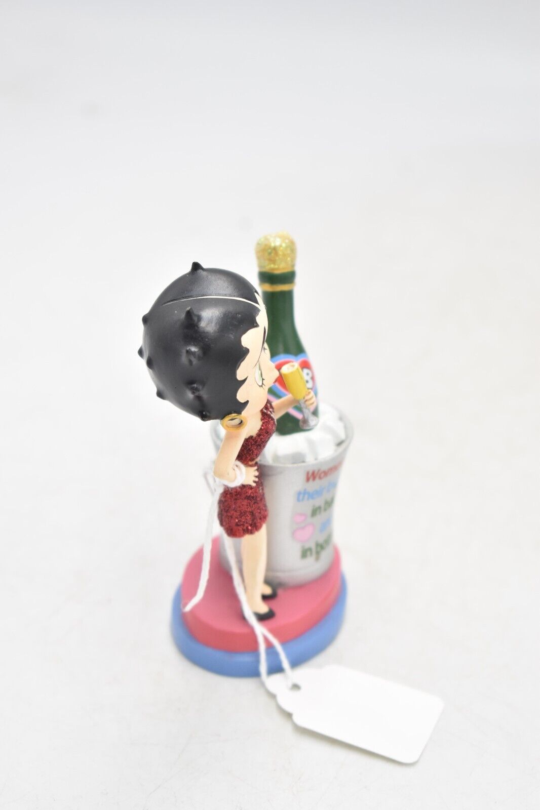 Betty Boop Danbury Mint "Women Love Their Bubbles" Figurine Statue Ornament