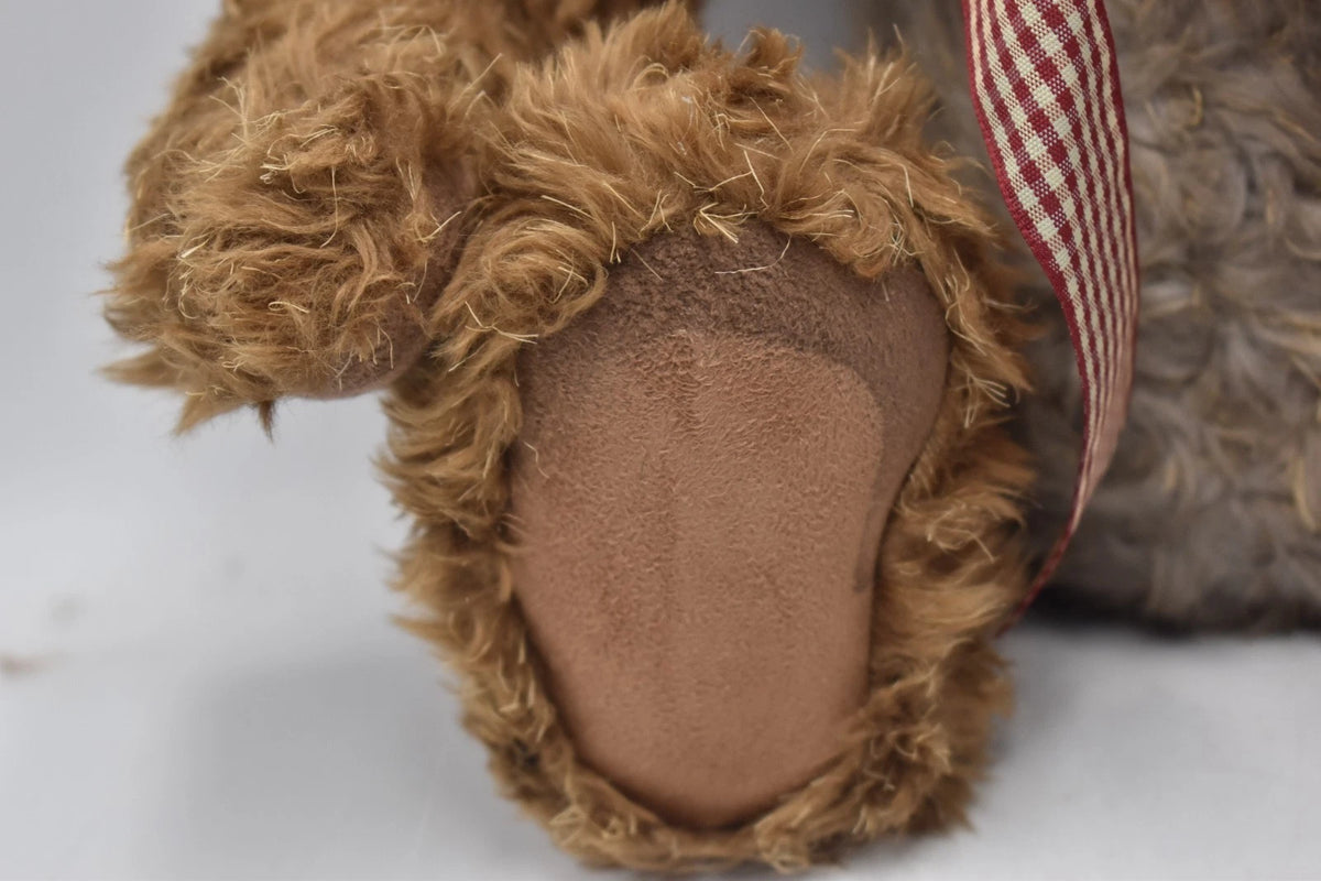 Charlie Bears Padmin Teddy Bear Retired Tagged Isabelle Lee Designed