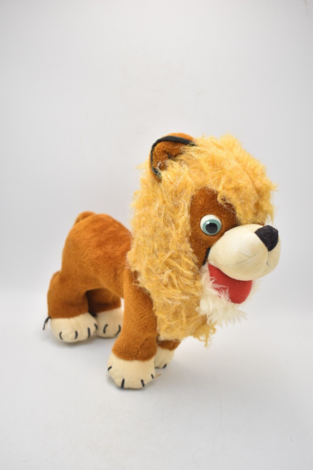 Vintage 1960s Merrythought Lion Plush Toy – Retired, 28cm, Collectible