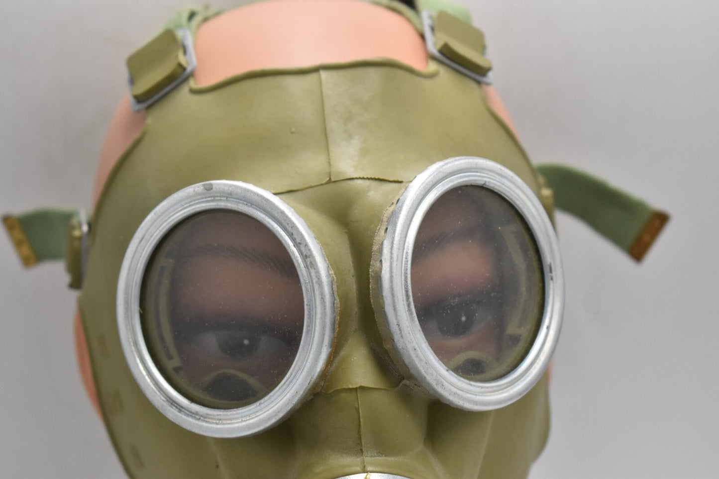 Polish Army MC1 Gas Mask – Military Surplus