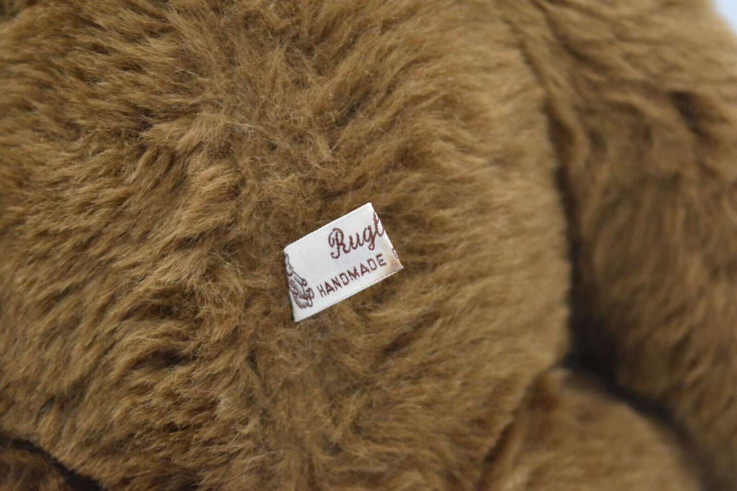 Artist Teddy Bear by Rugly Bear – Bernice Smith – Handcrafted Collectible