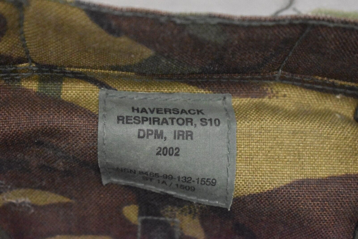 British S10 Gas Mask Size 2 & Haversack Bag, Army Respirator NBC Kit With Extras