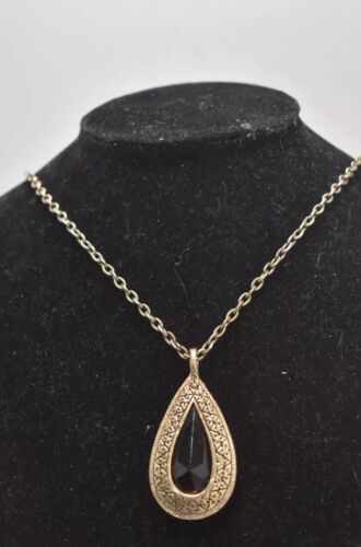 Vintage Miracle Britain Scottish Celtic Amber Pendant Necklace – 65cm