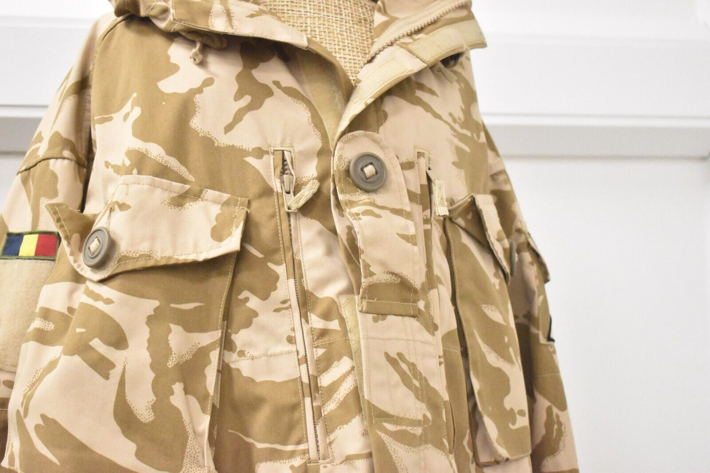 British Army Desert DDPM Camouflage Windproof Combat Smock Jacket - Size 180/104