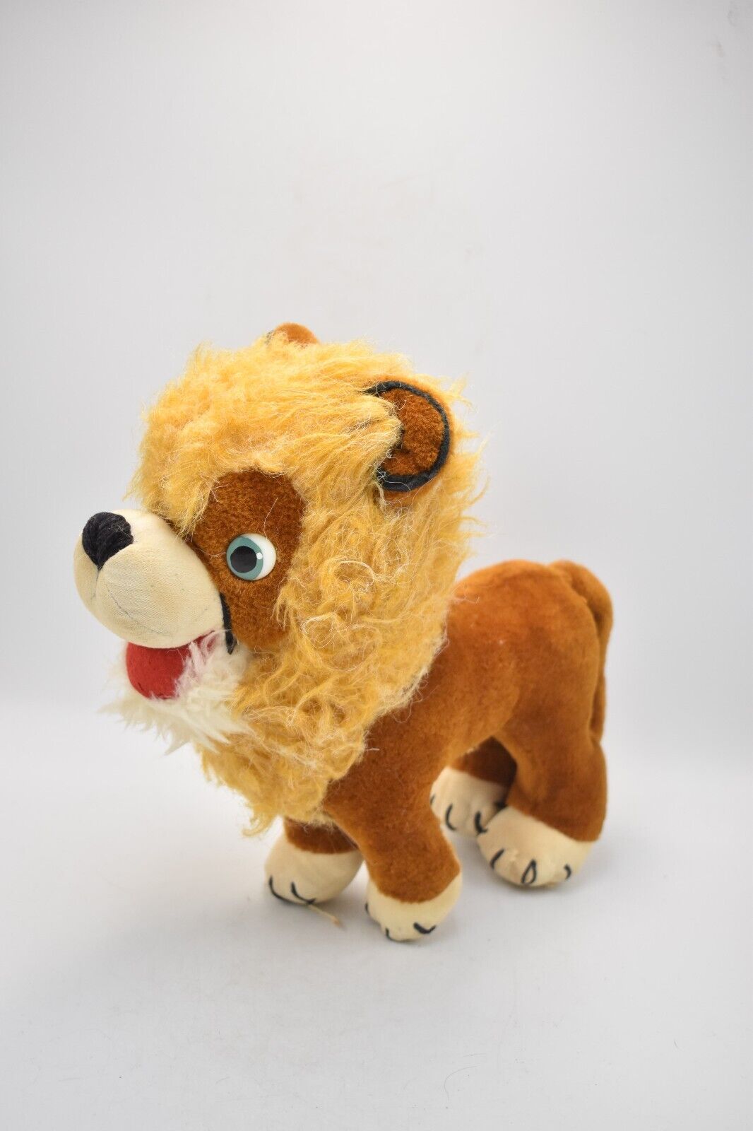 Vintage 1960s Merrythought Lion Plush Toy – Retired, 28cm, Collectible
