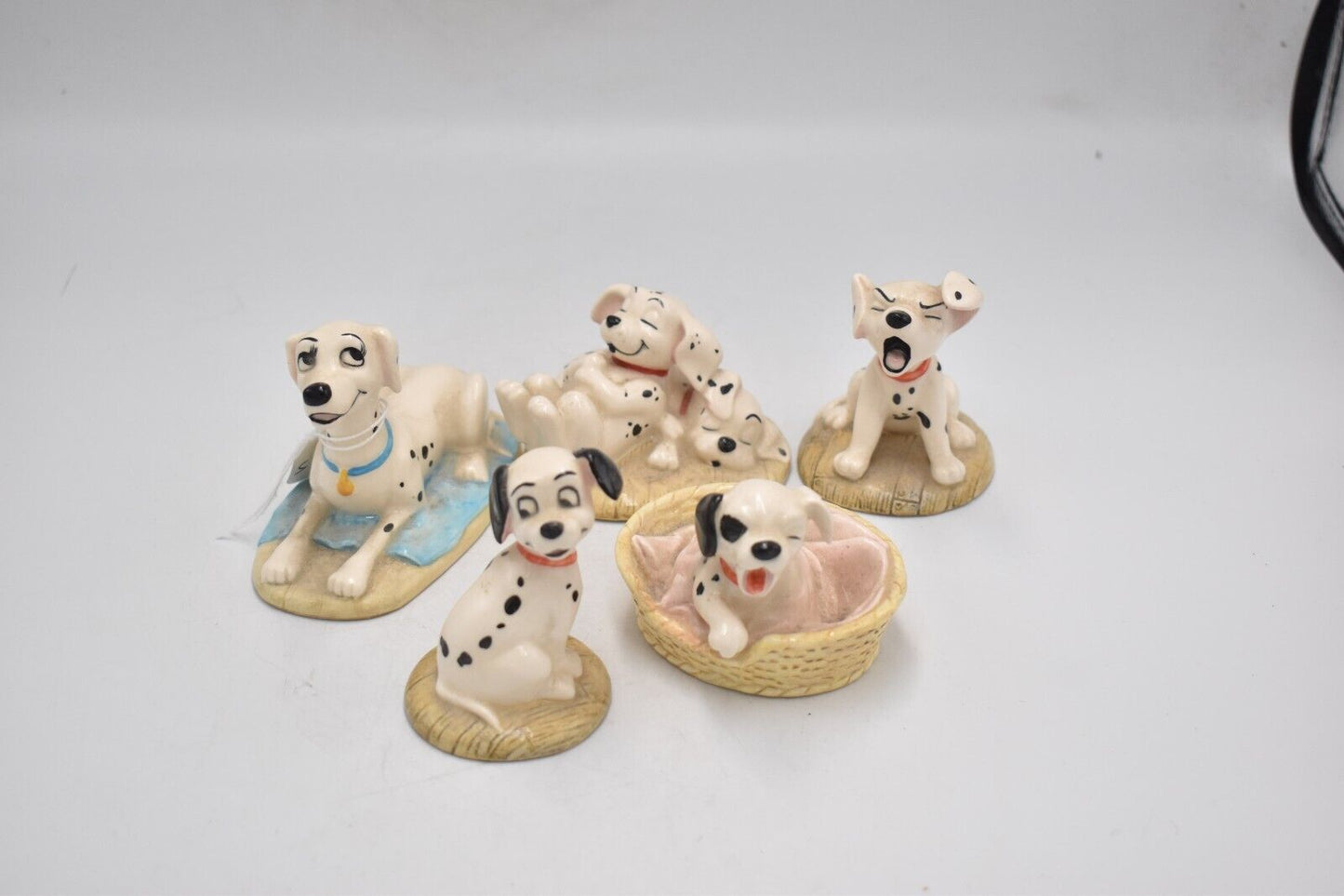 Royal Doulton 101 Dalmatians Figurines x5
