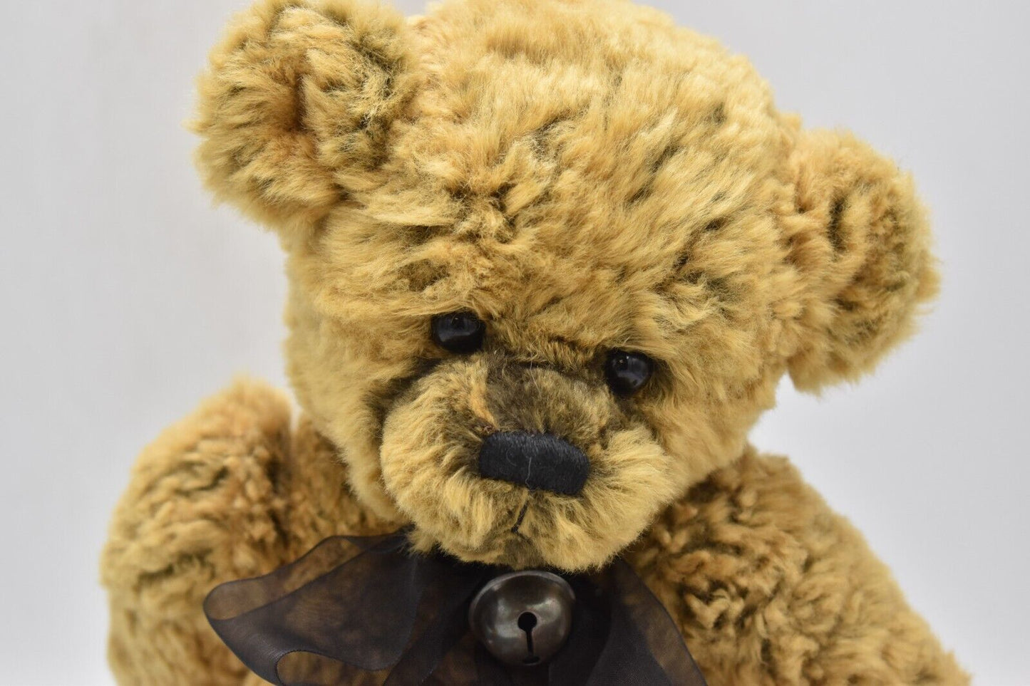 Charlie Bears Anniversary Thomas – Retired & Tagged – Isabelle Lee Designed