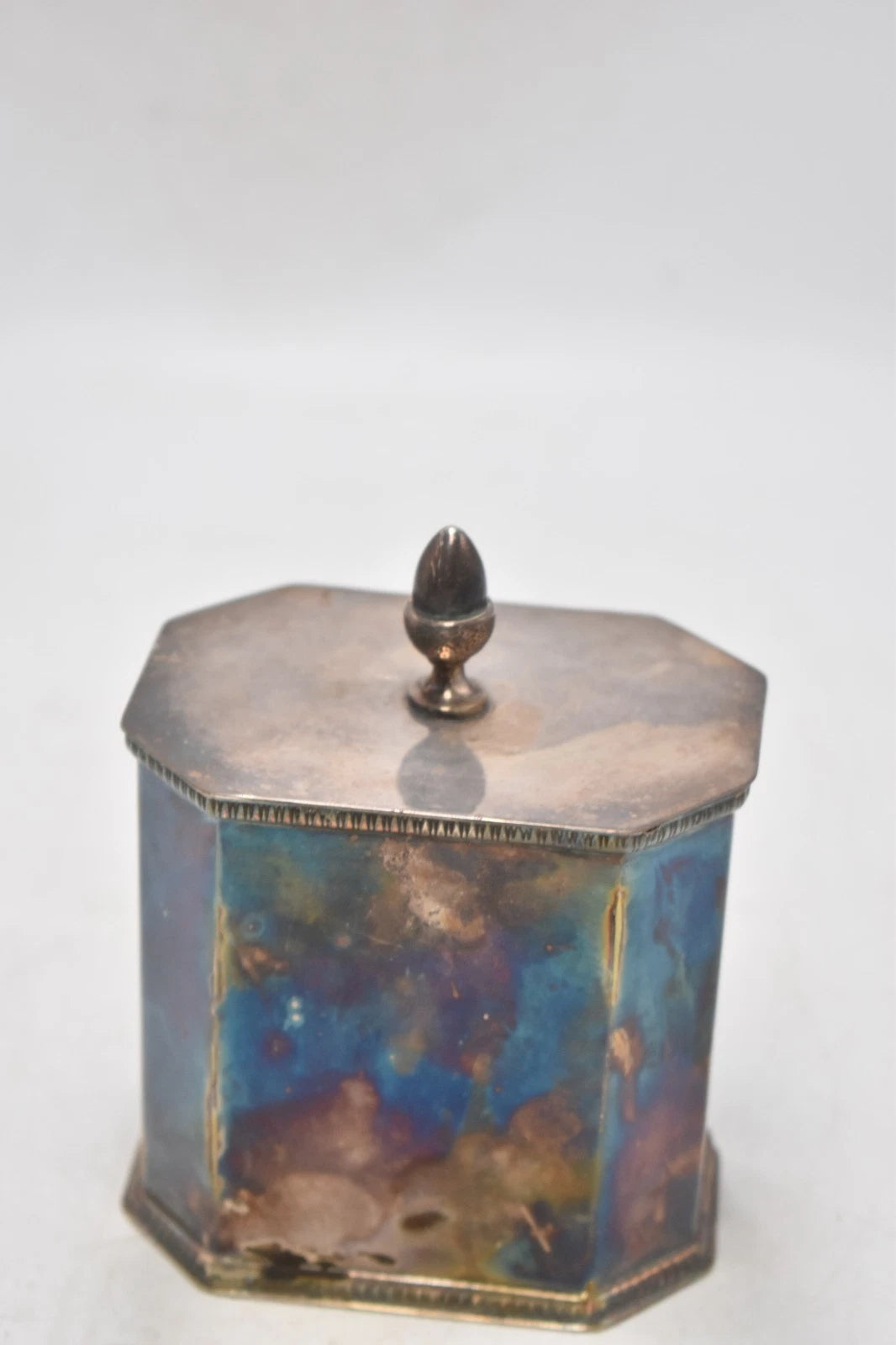 Antique Mappin & Webb Silver Plated Octagonal Tea Caddy – 12.5cm.