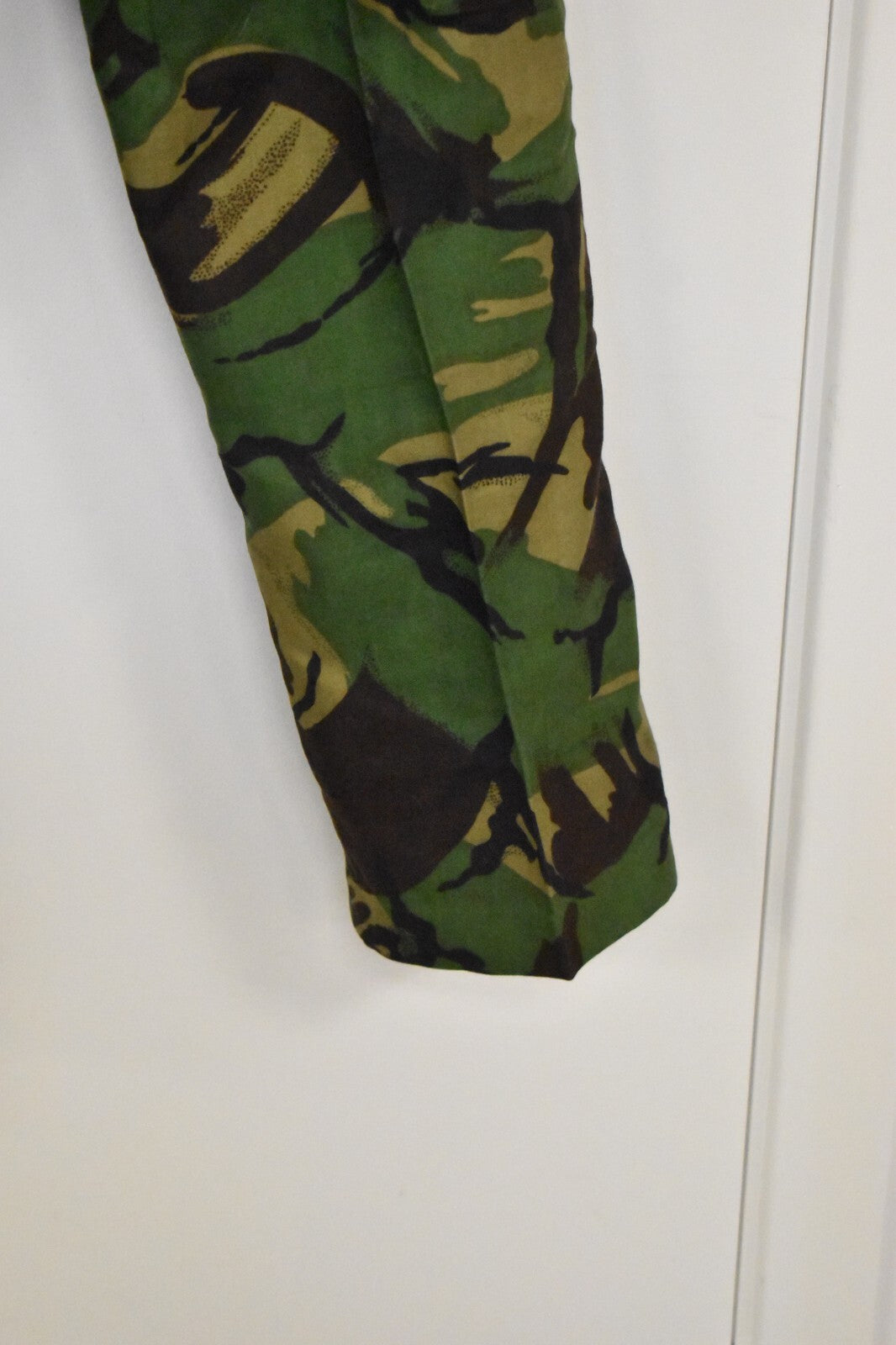 British Army DPM Camouflage Combat Trousers – Size 70/80/96 – W28" L29"