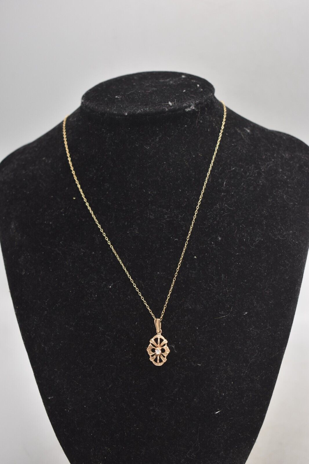 Vintage 9ct Yellow Gold Gemstone Pendant Necklace