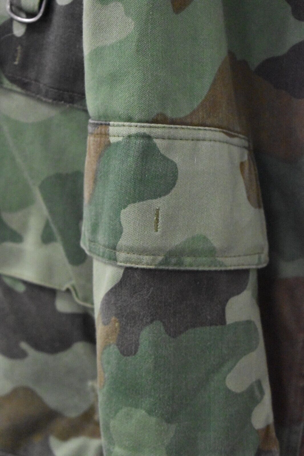 Vintage Serbian Army Oakleaf Camo Winter Coat with Liner – Chest 46", Large