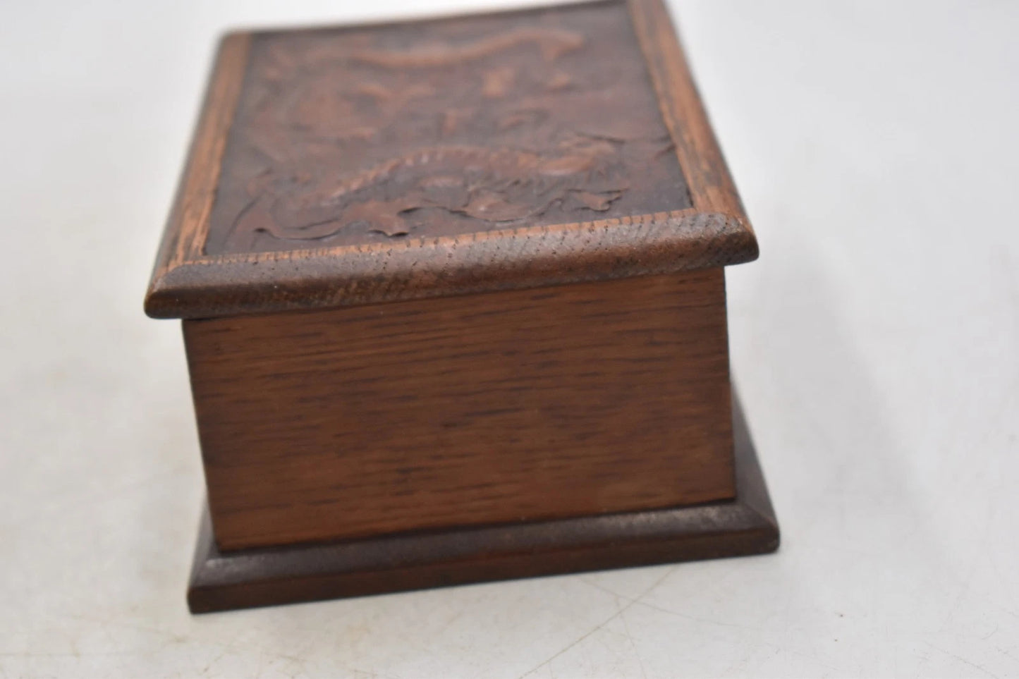 Antique Chinese Hand Carved Rosewood Seahorse Motif Trinket Storage Box 15cm
