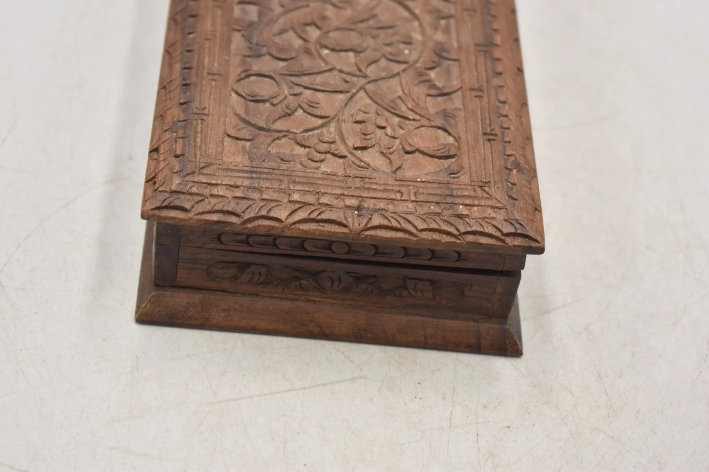 Antique Hand Carved Hardwood Cribbage Board with Storage Box
