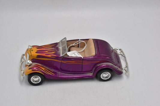 Motor Max 1934 Ford Hot Rod Coupe Convertible 1/24 Scale Model Car – Diecast
