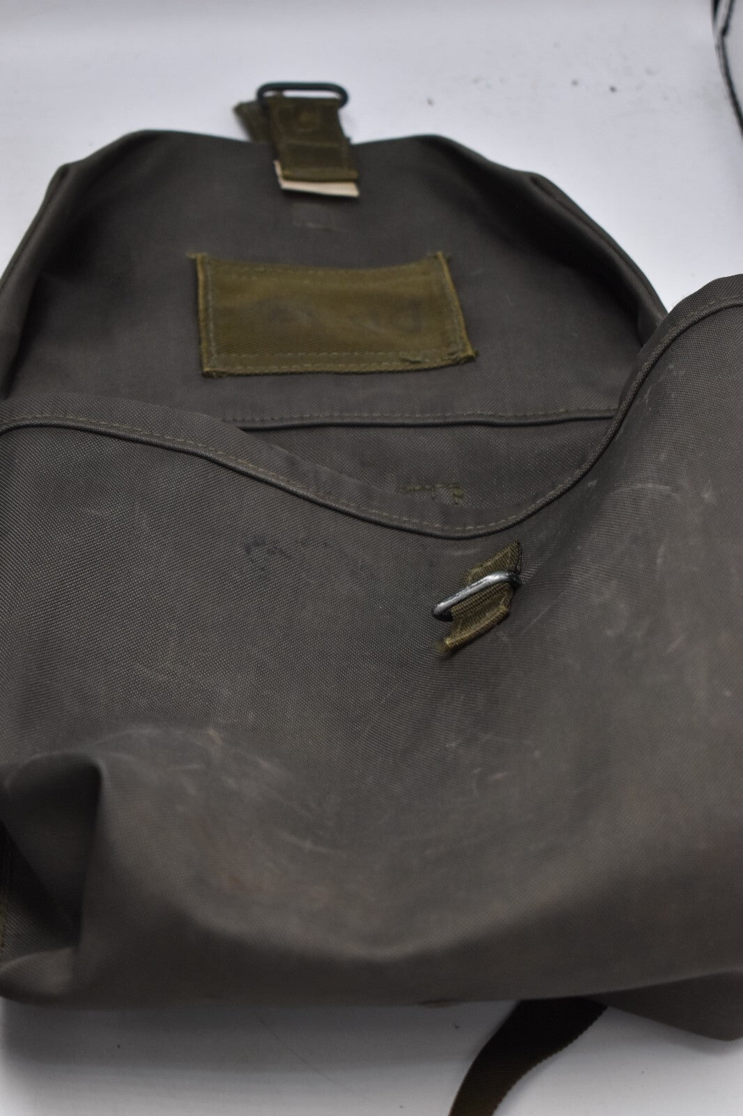 British Army 58 Pattern MKII Nylon/Butyl Trials Kidney Pouches – Dated 1977