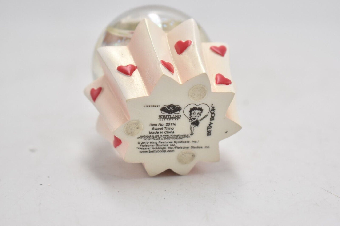 Betty Boop Sweet Thing Snow Globe – Westland Giftware
