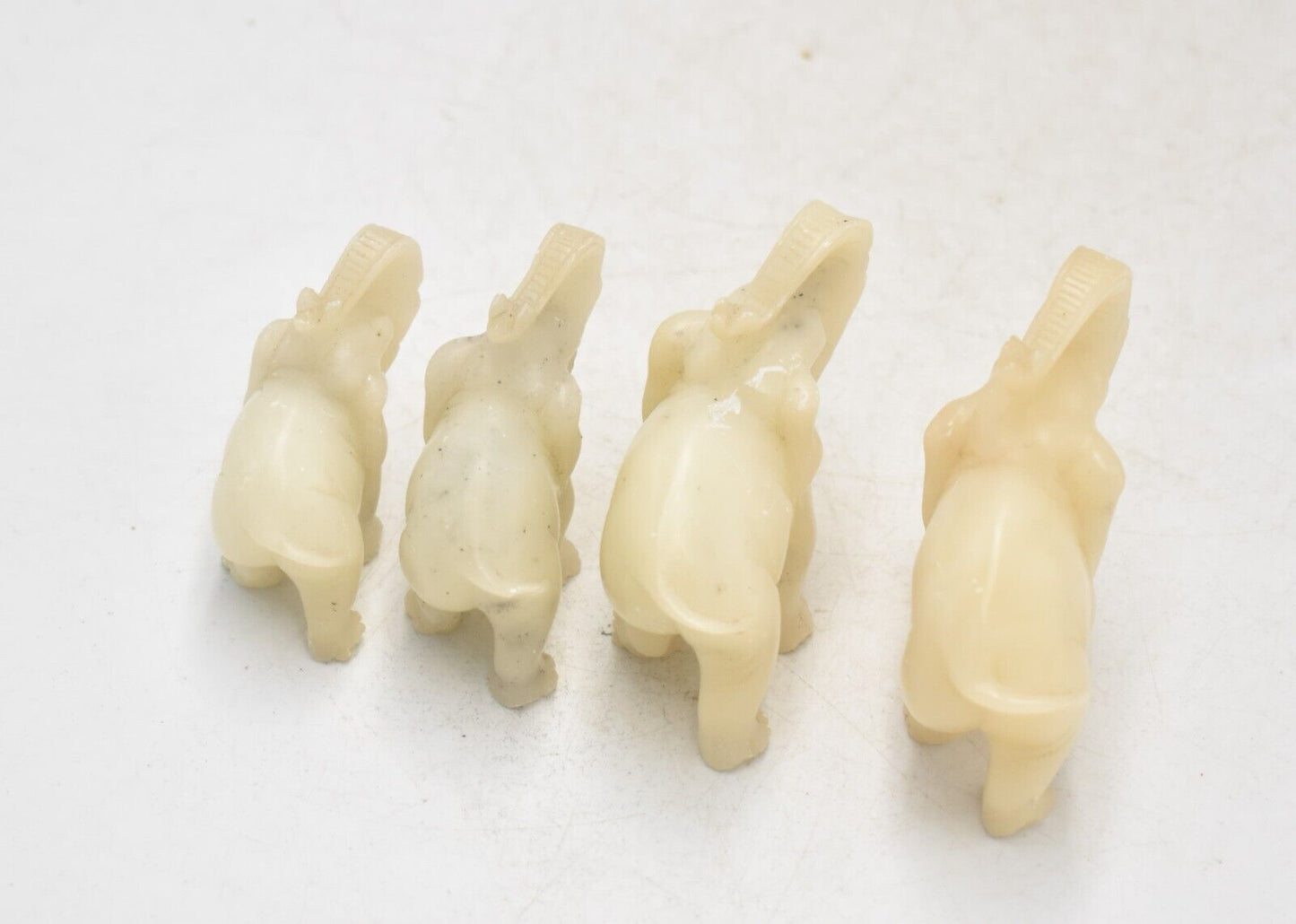 Vintage Calcite Family of Elephants Figurines - Set of 4 Statues Ornaments - 6cm