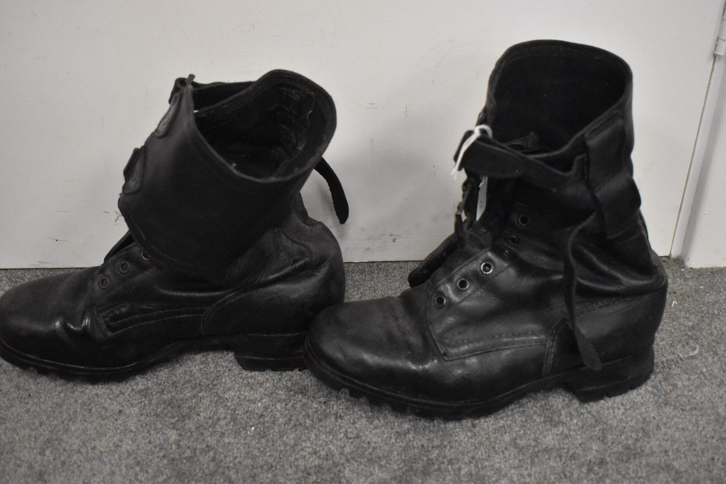 Vintage Czech Army M60 Black Leather Combat Boots – UK Size 7