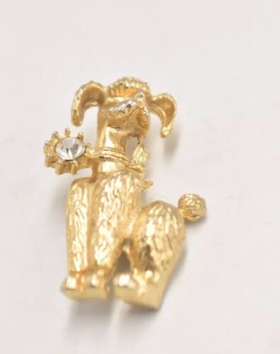 Vintage Poodle Dog Gold Tone and Rhinestone Brooch – Women's Jewellery