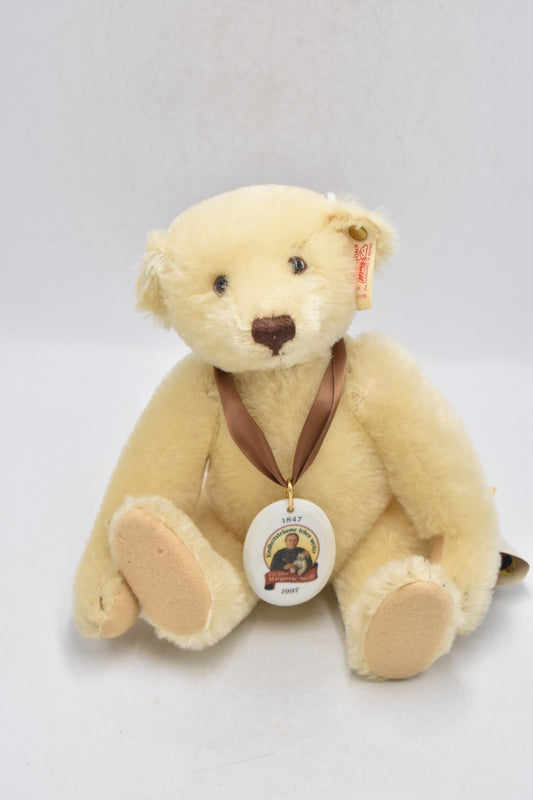 Steiff 150 Year Margarete Teddy Bear 670183 – Limited Edition 4092 – Mohair