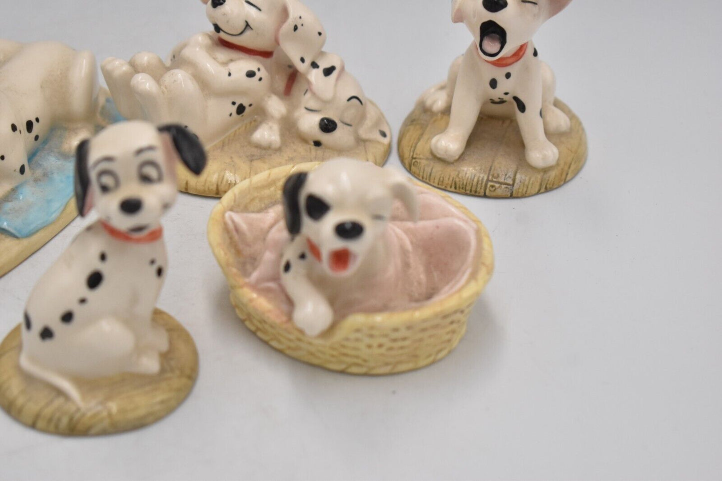 Royal Doulton 101 Dalmatians Figurines x5