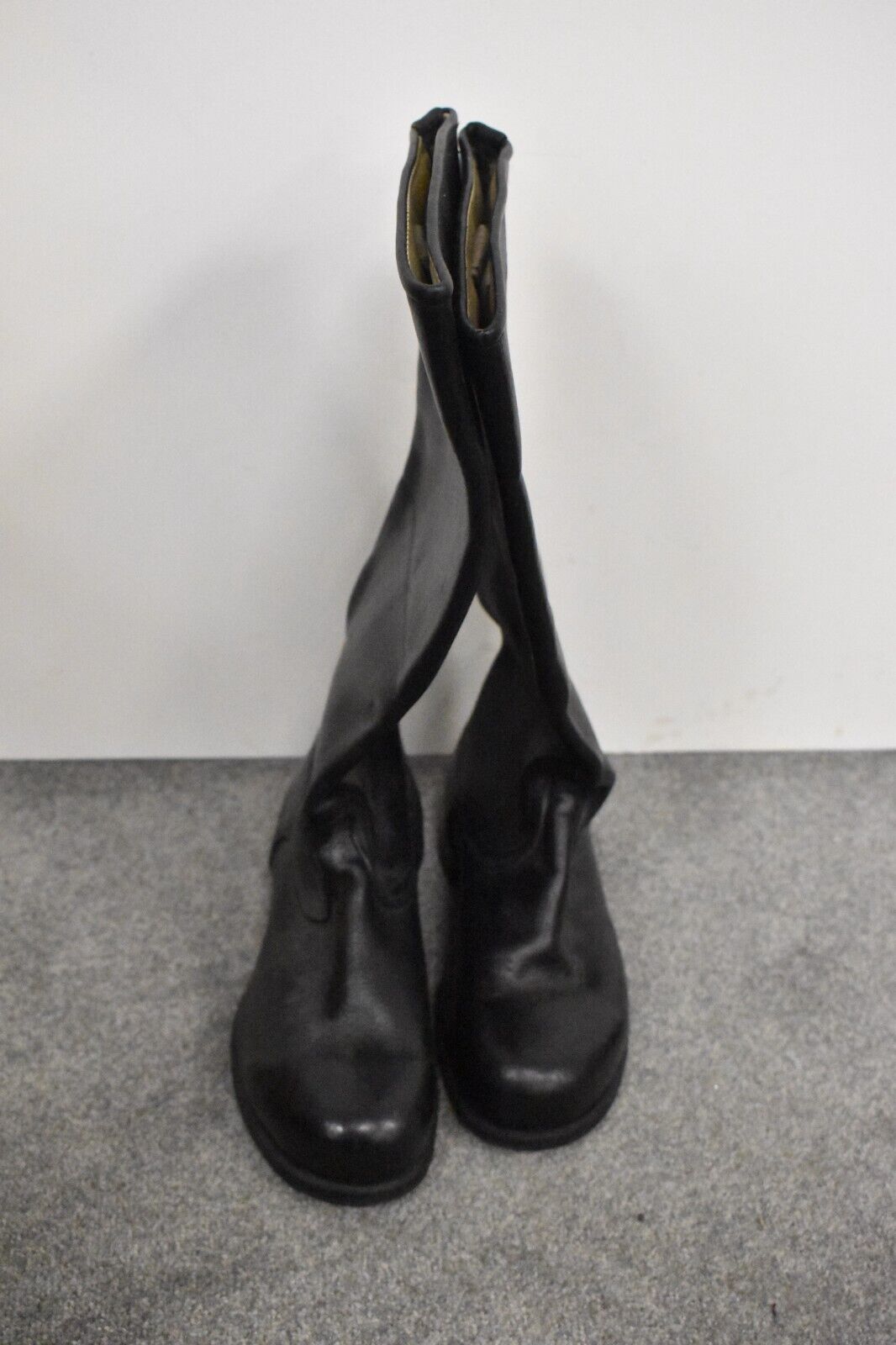 Original British Army Cavalry Tall Leather Black Boots Size 6 – Military Surplus