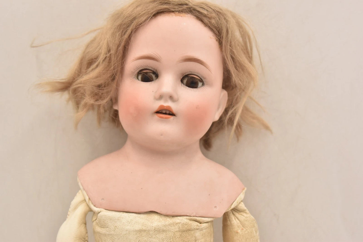 Antique Schoenau & Hoffmeister 1181 Bisque Doll 50cm Sleepy Eyes Part Leather