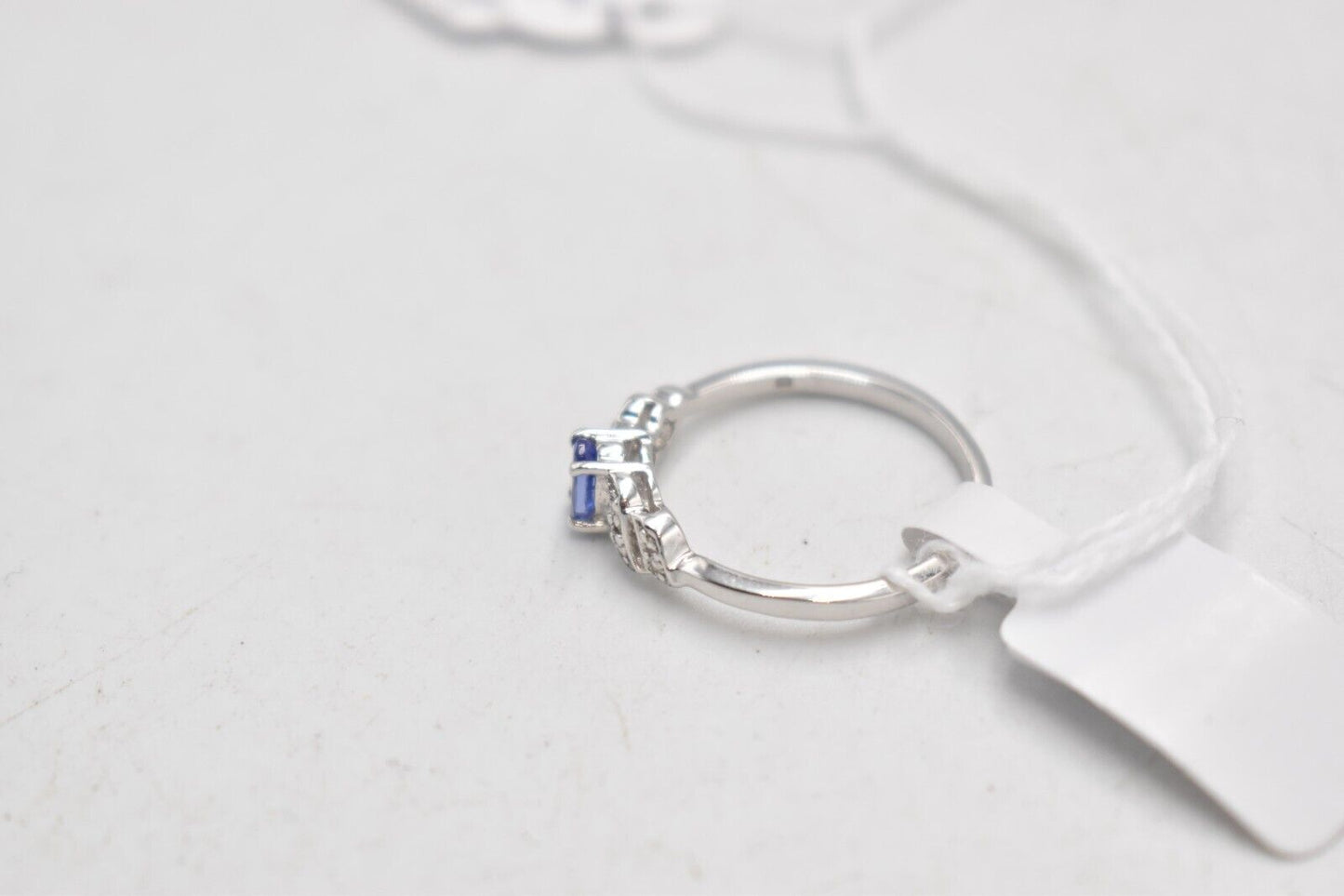 Vintage Sterling Silver & Tanzanite Ring – Size O 1/2