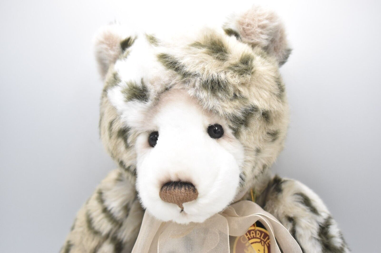 Charlie Bears Geoffrey – Retired & Tagged – Designed by Isabelle Lee