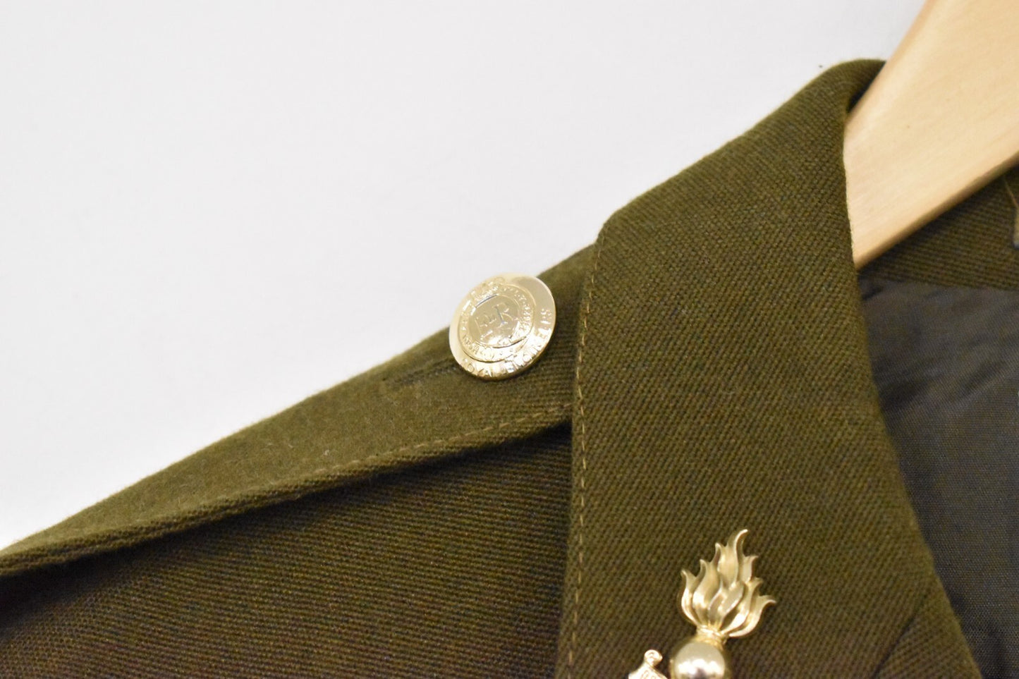 British Army Royal Engineers No. 2 Uniform Dress Jacket Size 182/108/92